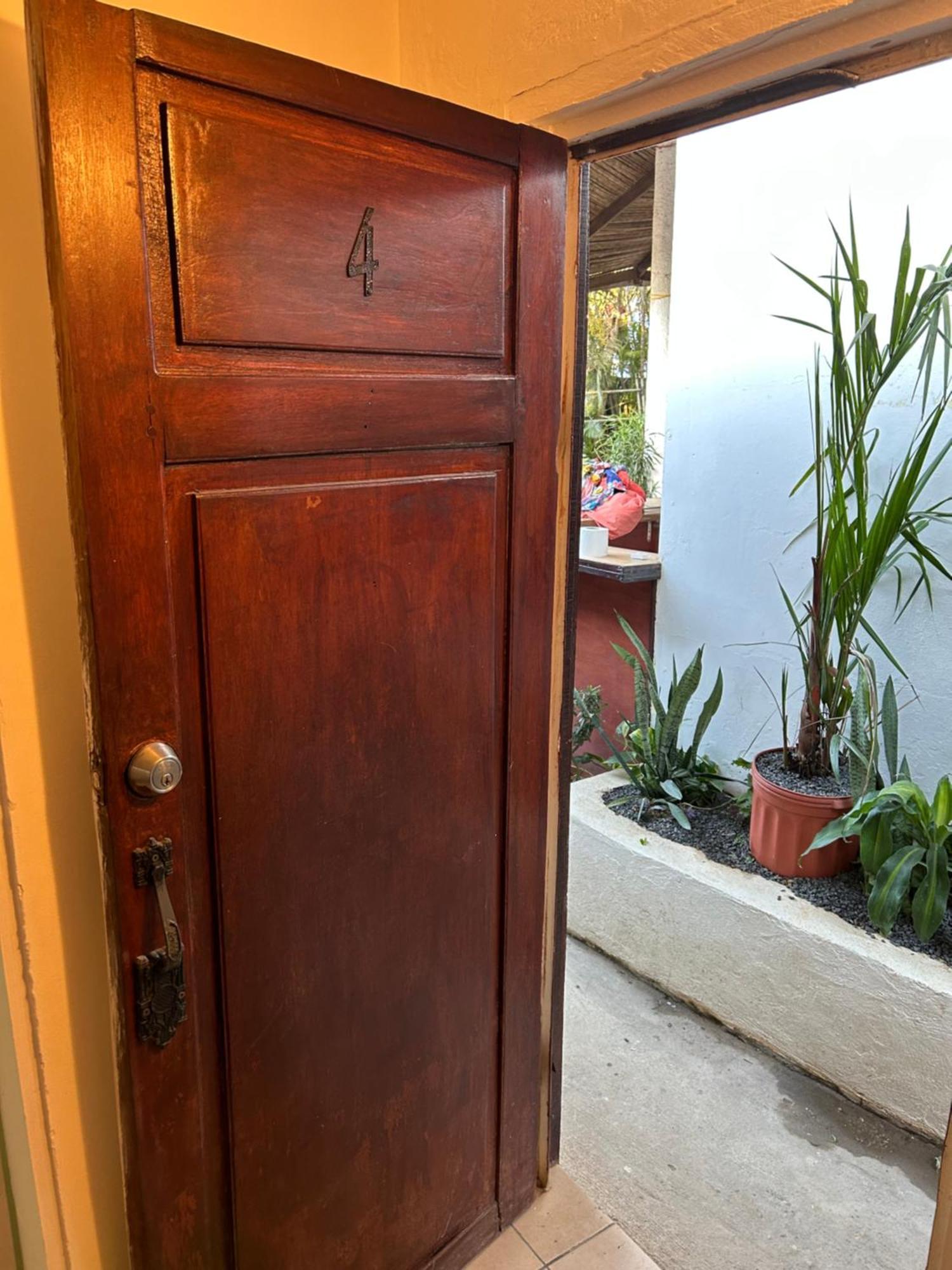 Pura Vida Hostel Tamarindo Kültér fotó
